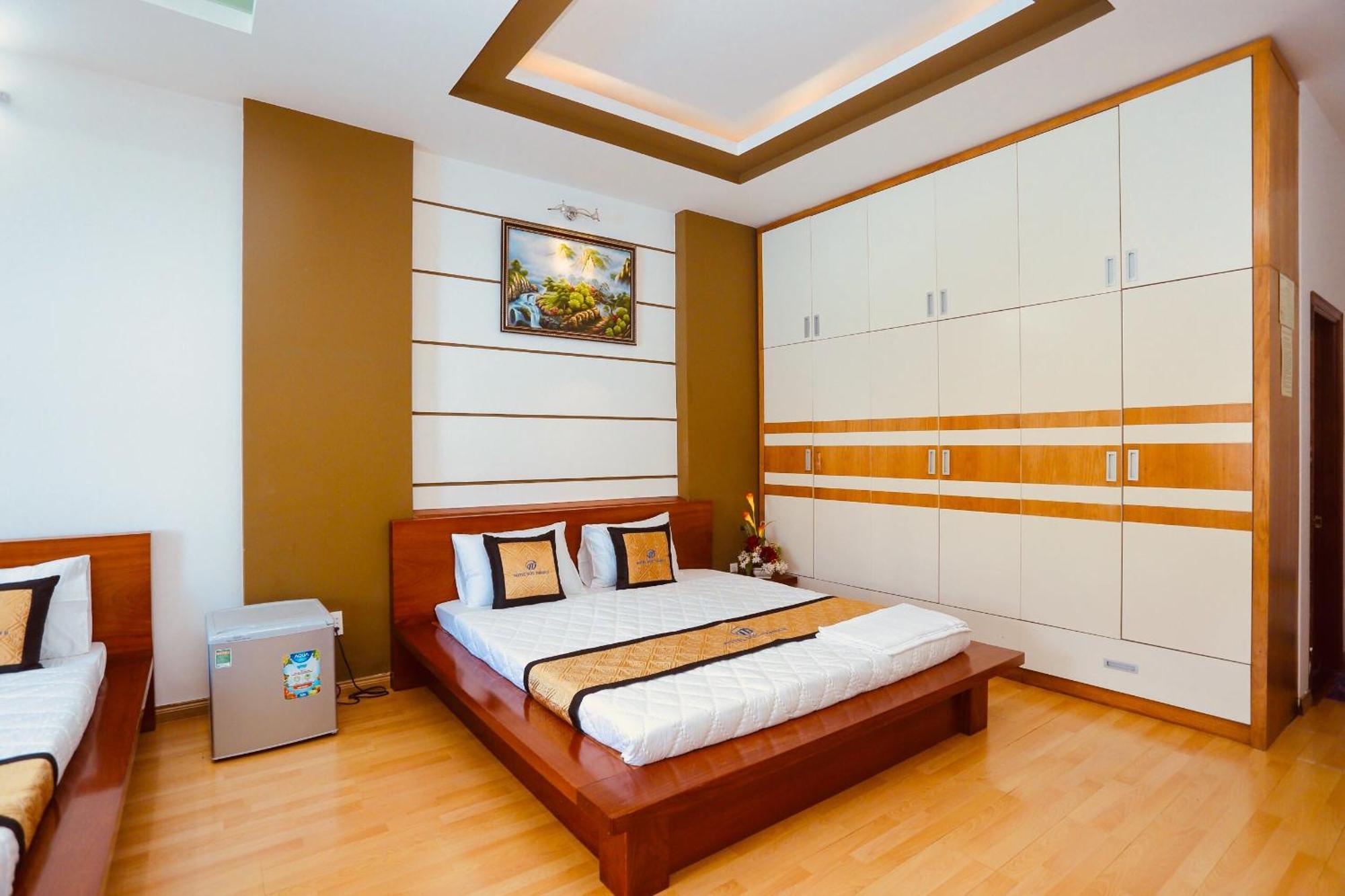 Hotel Duc Thanh Chi Khu Co Ong Eksteriør billede